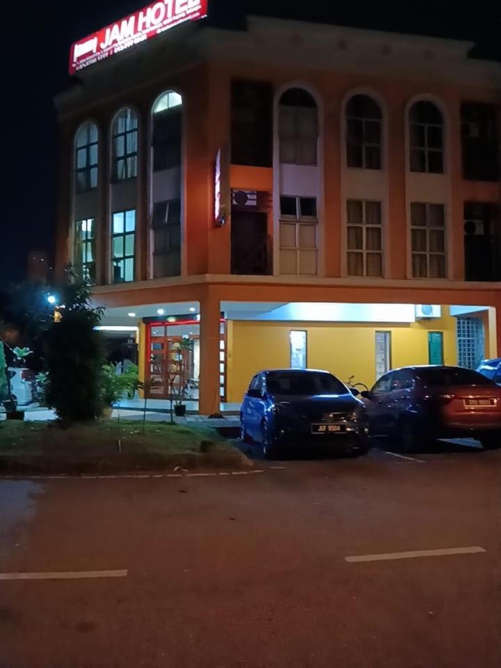 Jam Hotel Kota Warisan Sepang @ Erl Salak Tinggi, Klia 1-2 & F1 外观 照片