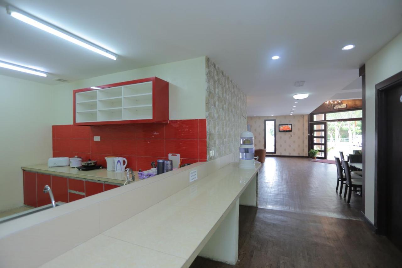 Jam Hotel Kota Warisan Sepang @ Erl Salak Tinggi, Klia 1-2 & F1 外观 照片
